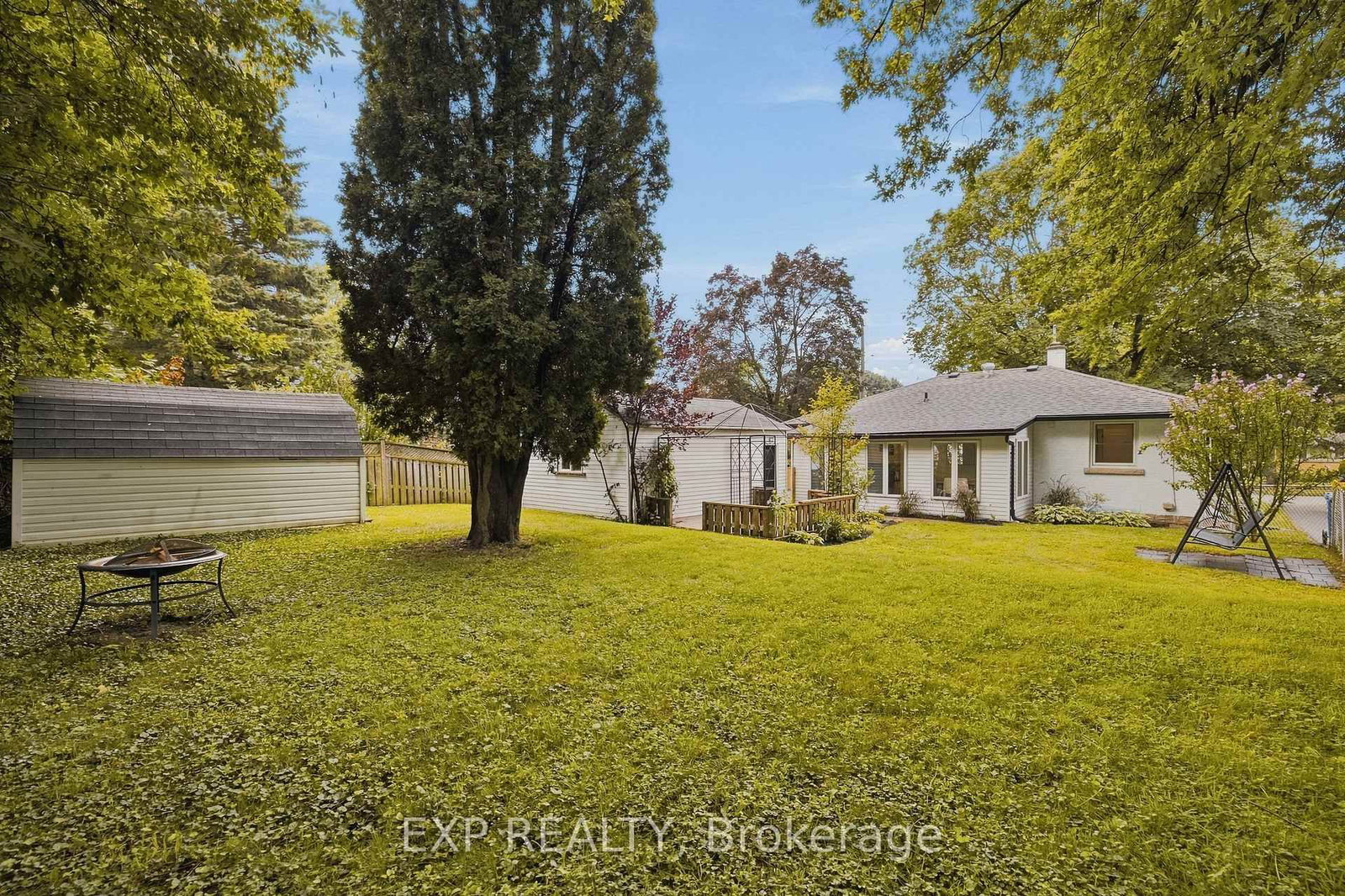 104 Kensington Street • Guelph, ON photo 36