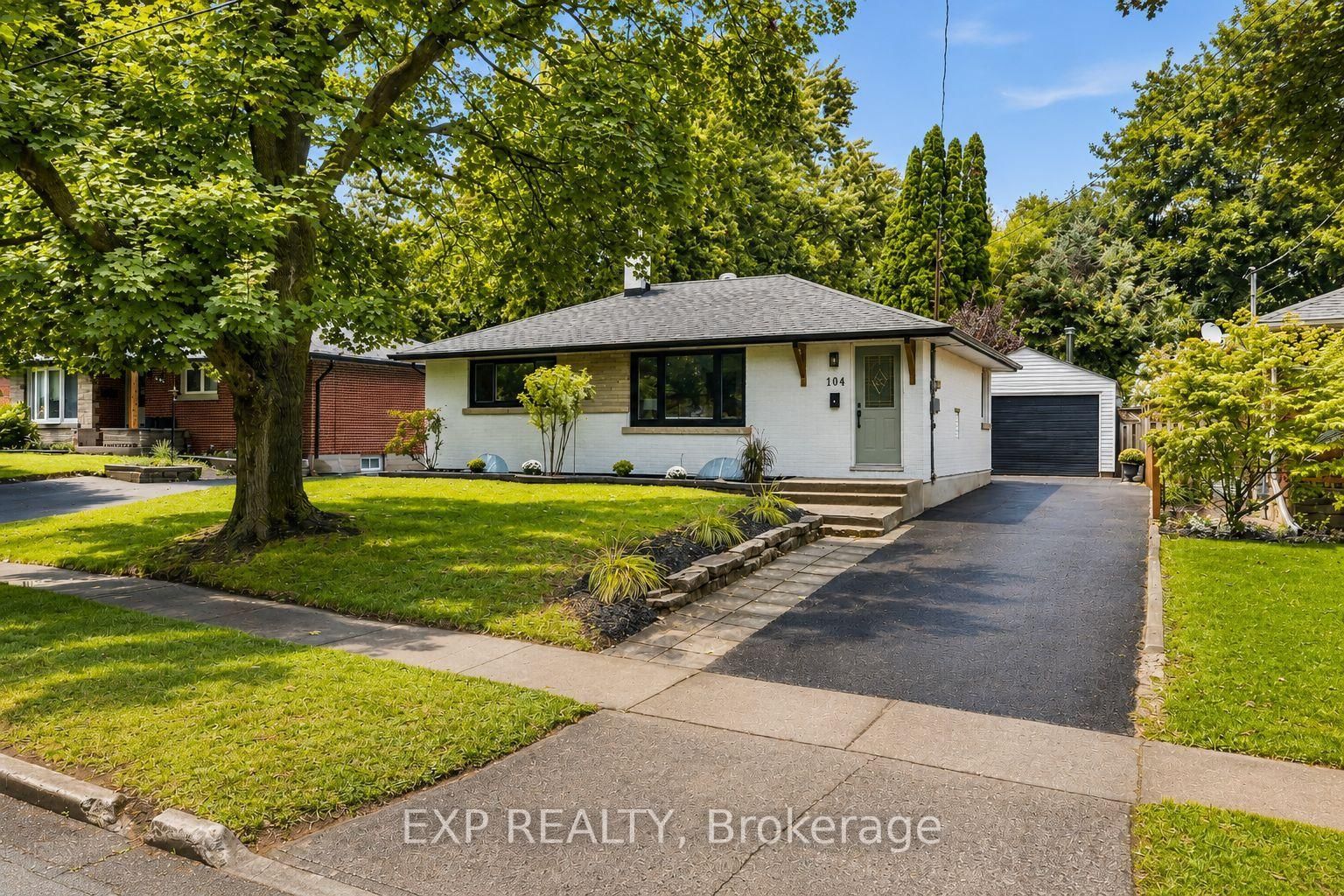104 Kensington Street • Guelph, ON photo 37