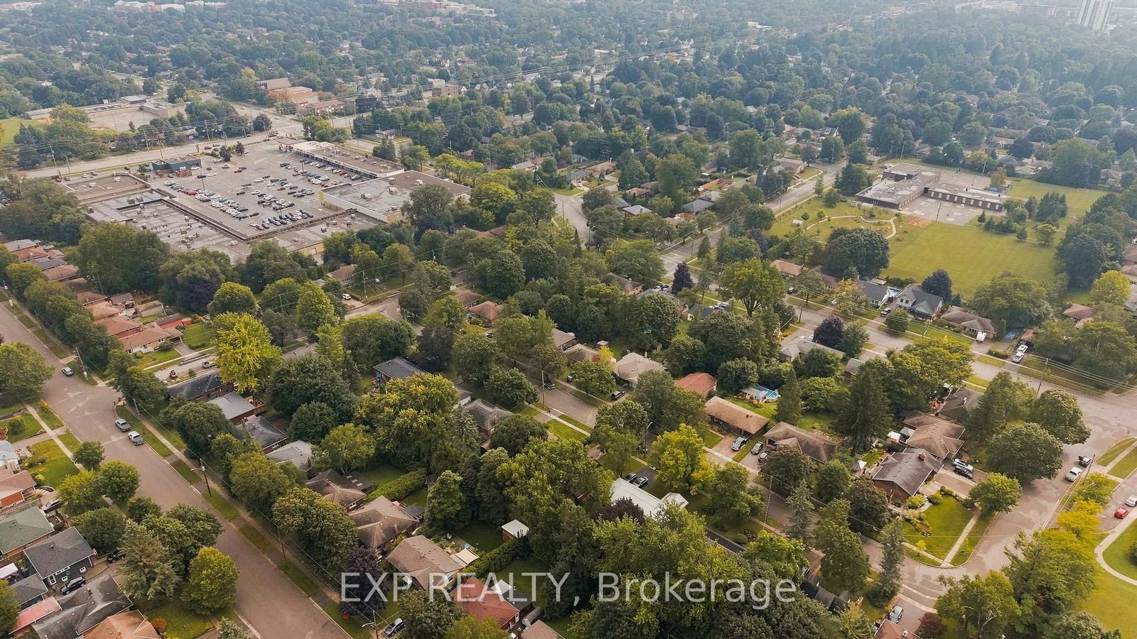 104 Kensington Street • Guelph, ON photo 40