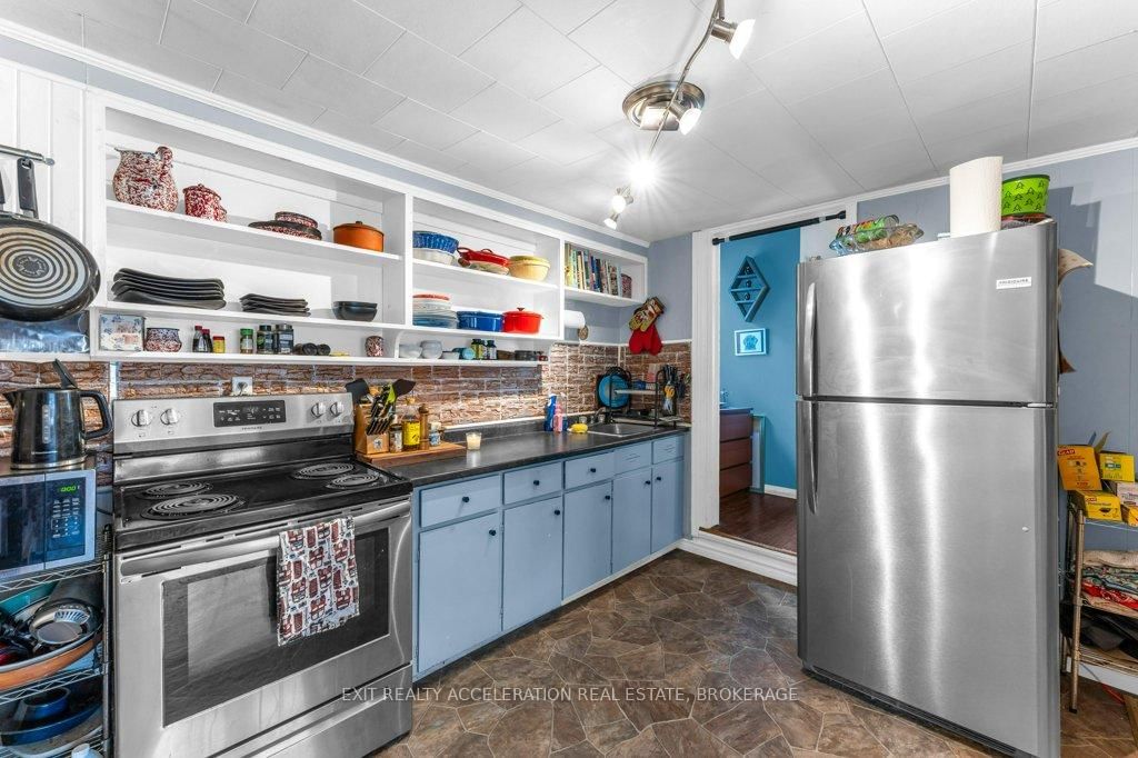 163 Green Street • Deseronto, ON photo 15