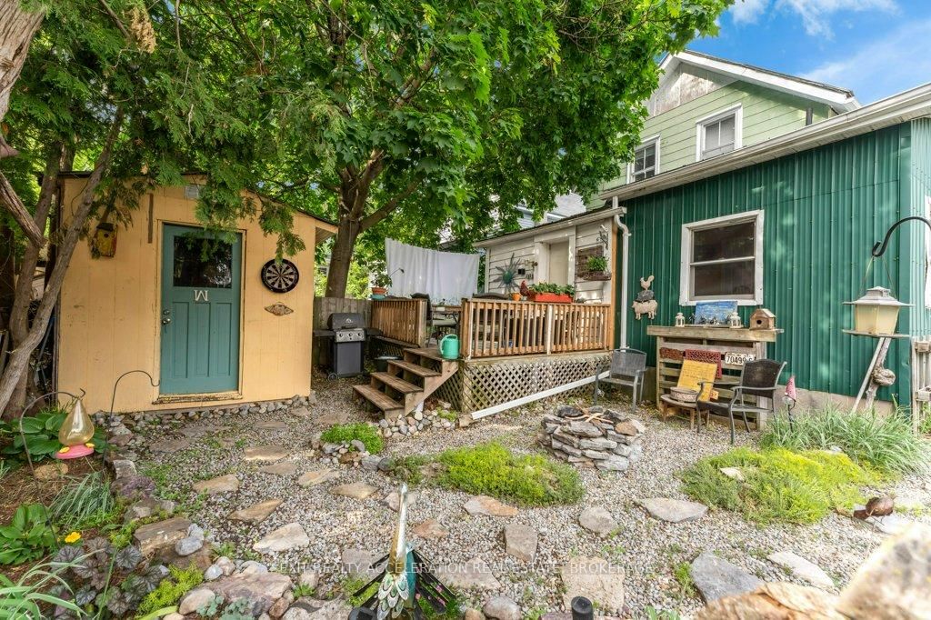 163 Green Street • Deseronto, ON photo 35