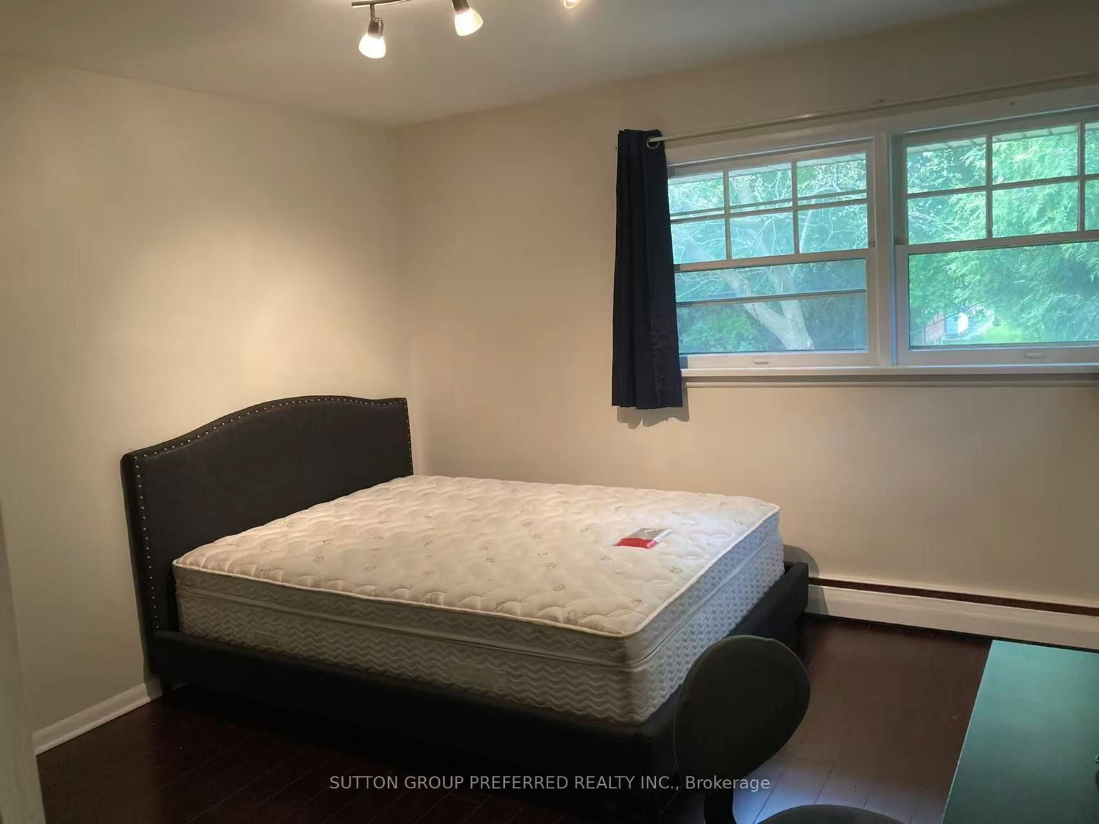 2 Ruskin Court • London North, ON photo 10