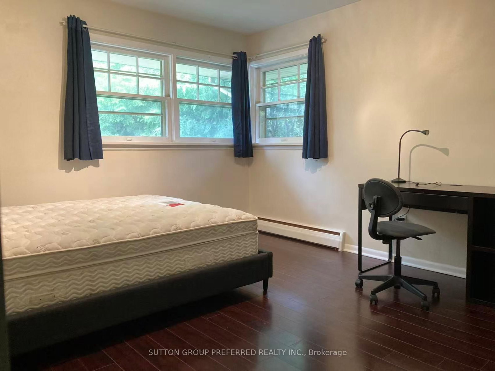 2 Ruskin Court • London North, ON photo 11