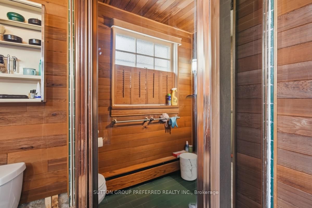 2 Ruskin Court • London North, ON photo 19