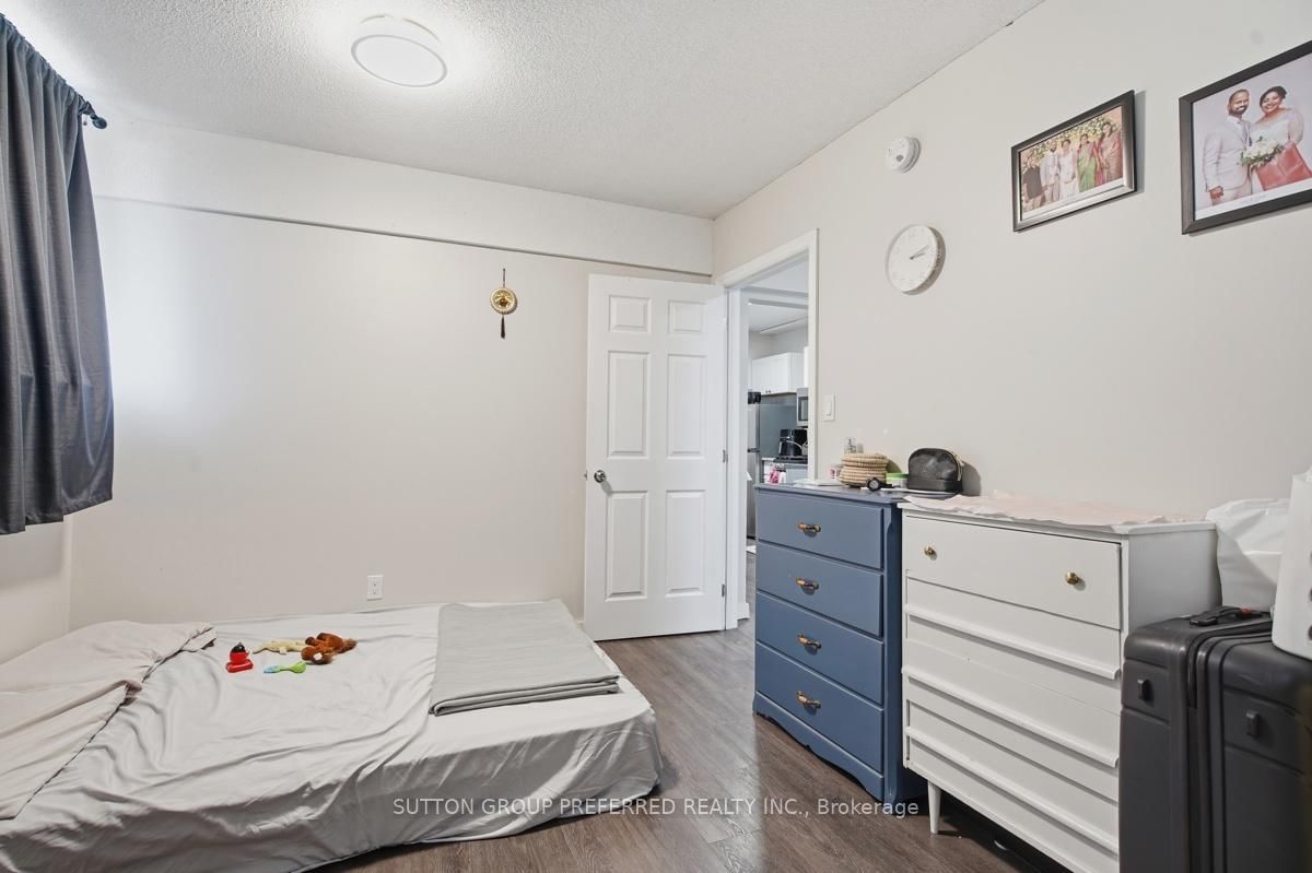2 Ruskin Court • London North, ON photo 28