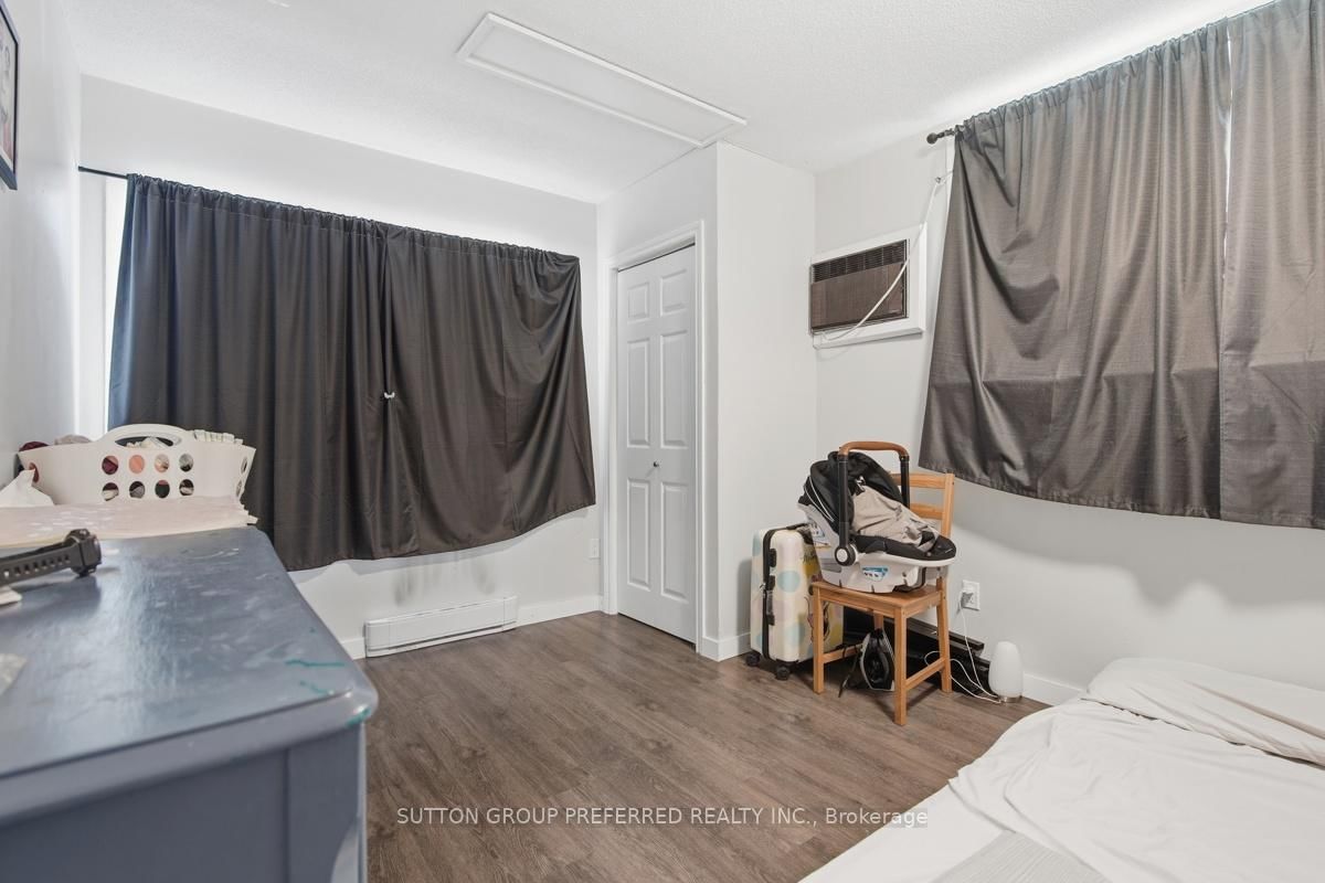 2 Ruskin Court • London North, ON photo 29