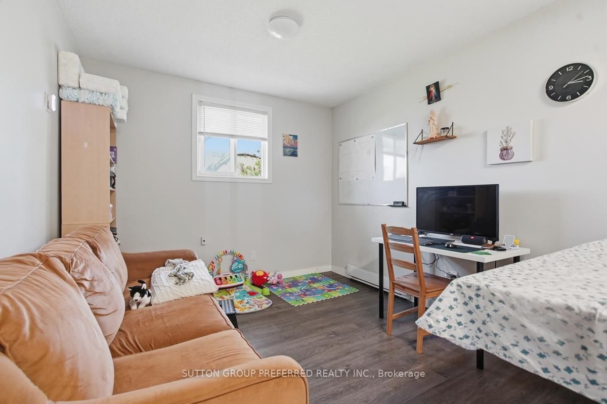 2 Ruskin Court • London North, ON photo 30
