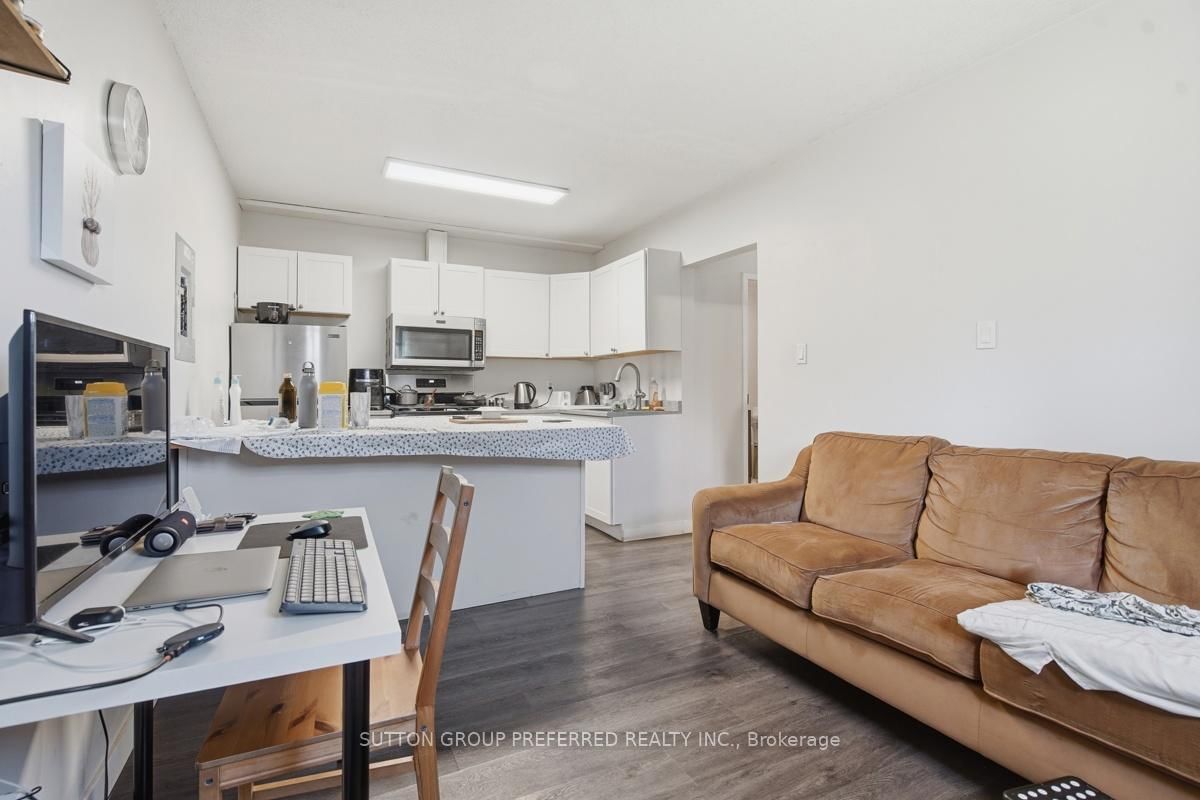 2 Ruskin Court • London North, ON photo 31