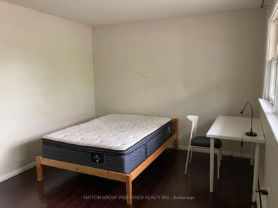 2 Ruskin Court • London North, ON photo 8