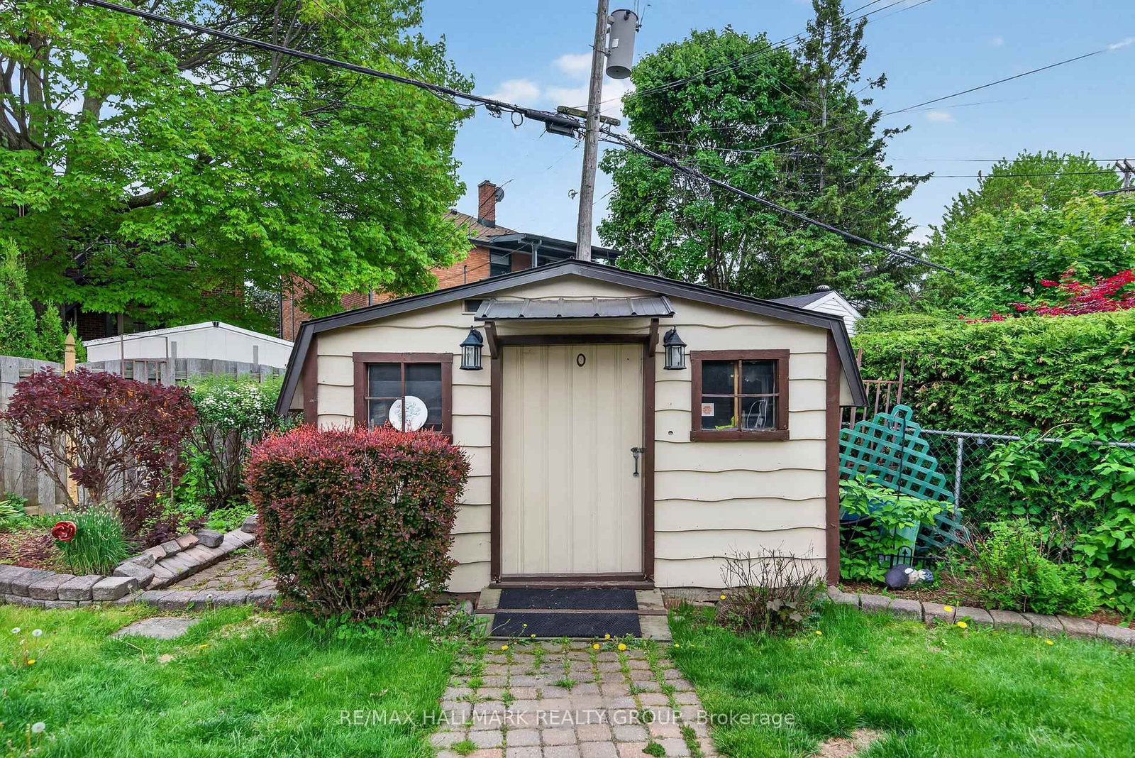 1416 Woodward Avenue • Ottawa, ON photo 41