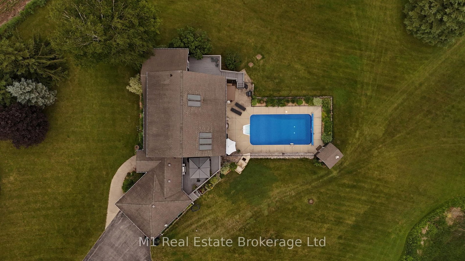 7137 Wellington Rd 18 • Centre Wellington, ON photo 36