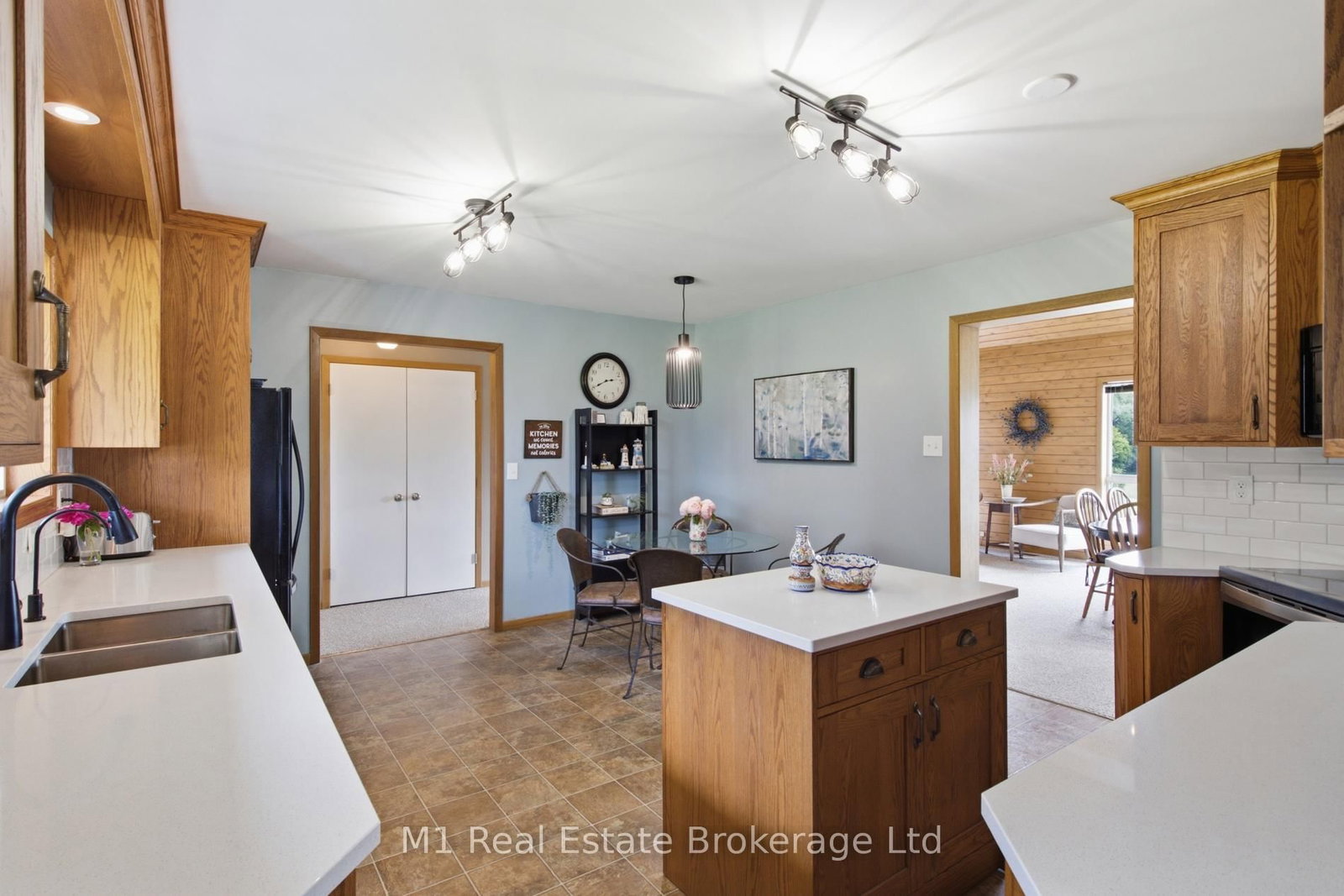 7137 Wellington Rd 18 • Centre Wellington, ON photo 6