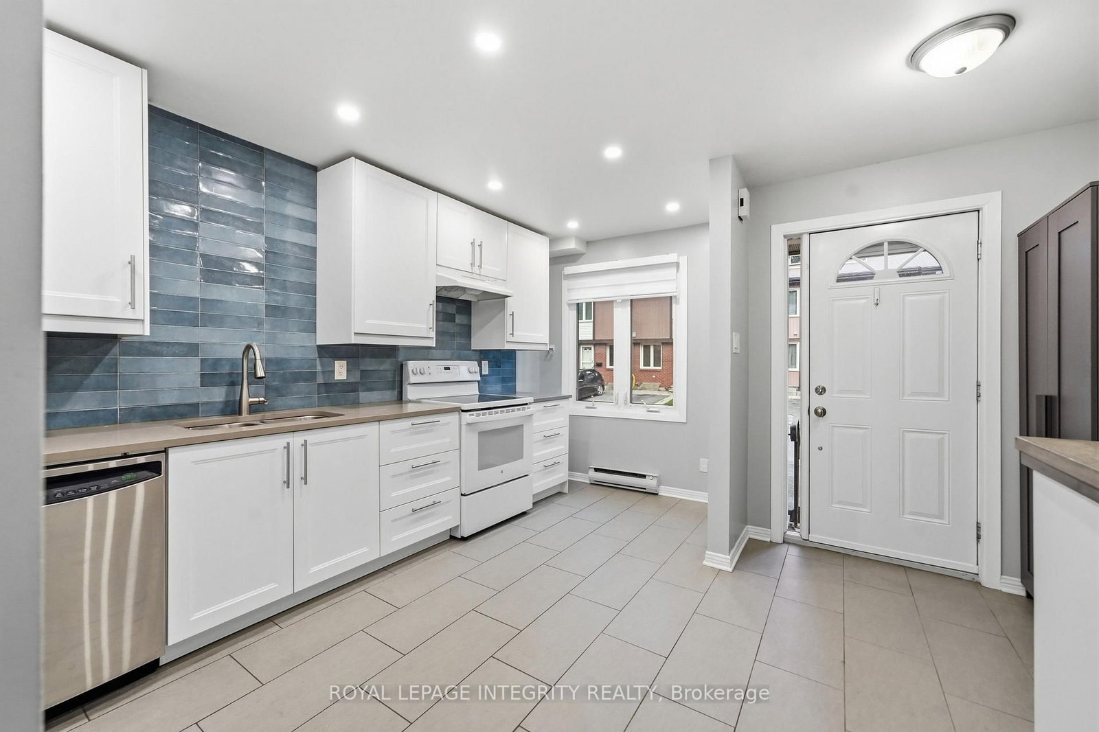 811 Connaught Avenue • #54 • Ottawa, ON photo 6