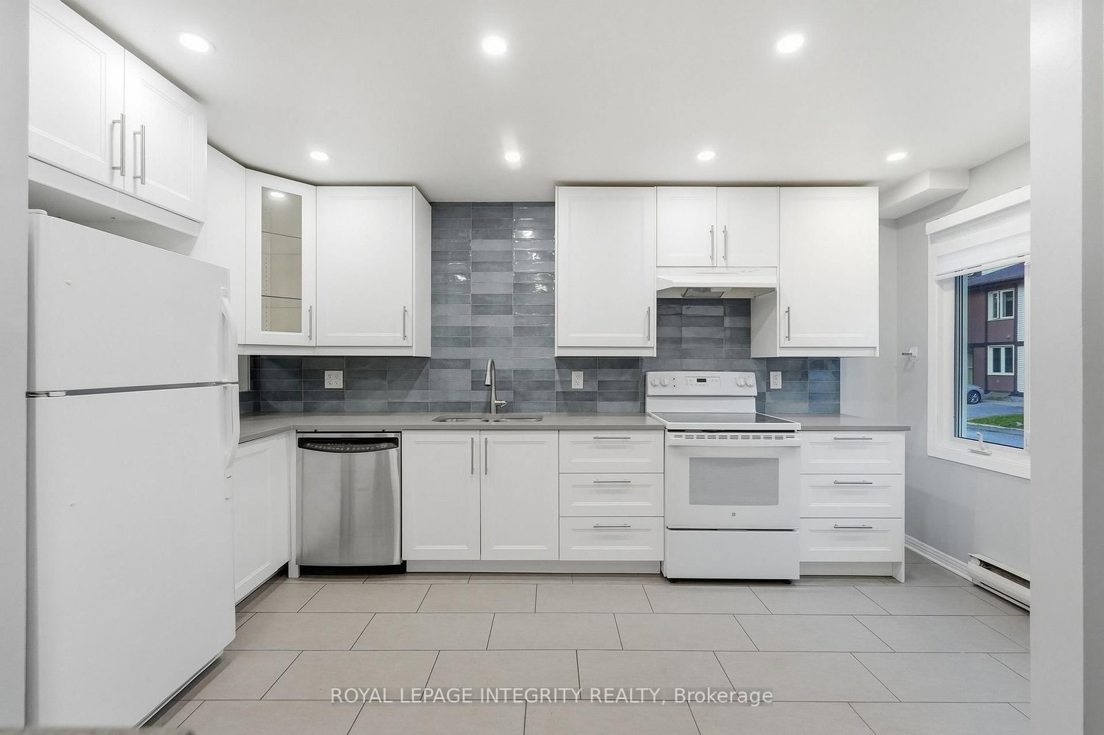 811 Connaught Avenue • #54 • Ottawa, ON photo 8
