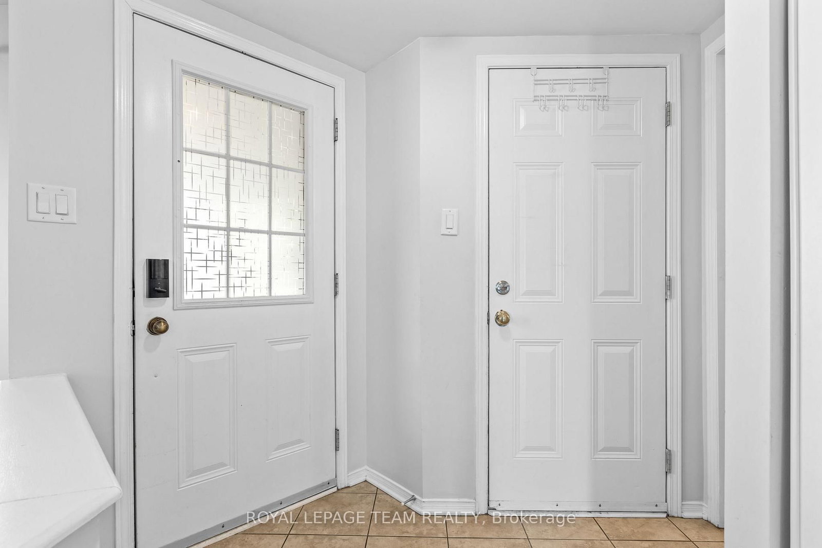 92 Wolff Crescent • Arnprior, ON photo 14