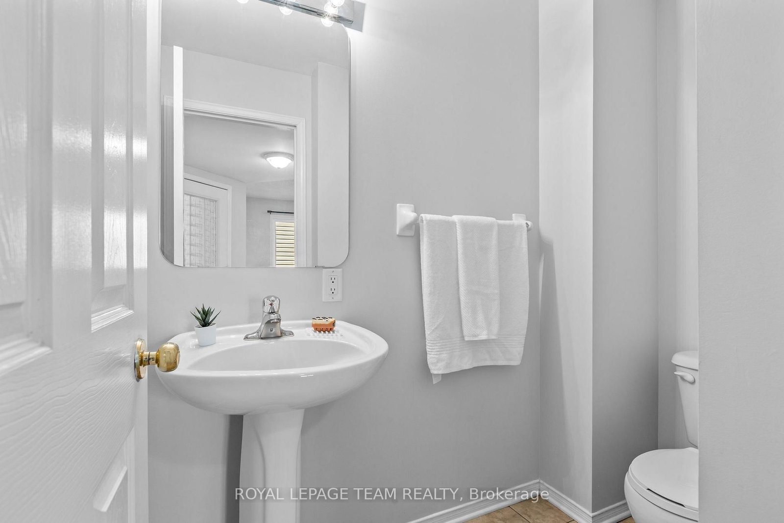 92 Wolff Crescent • Arnprior, ON photo 15