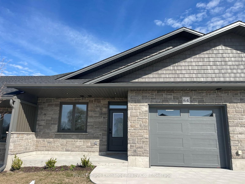 12 Mercedes Crescent