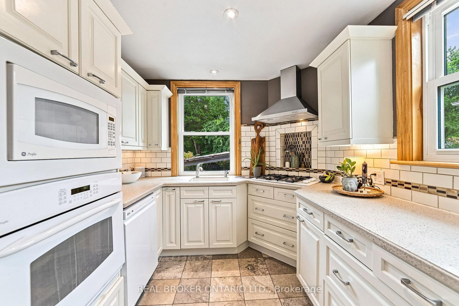 177 York Road • Hamilton, ON photo 6