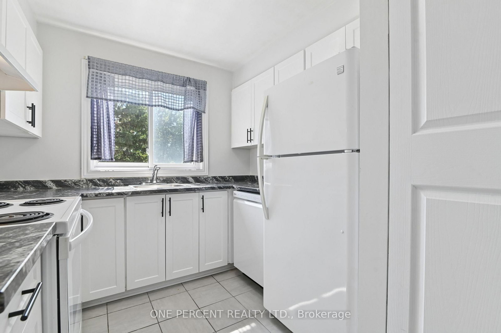 250 Brittany Drive • #204 • Ottawa, ON photo 12