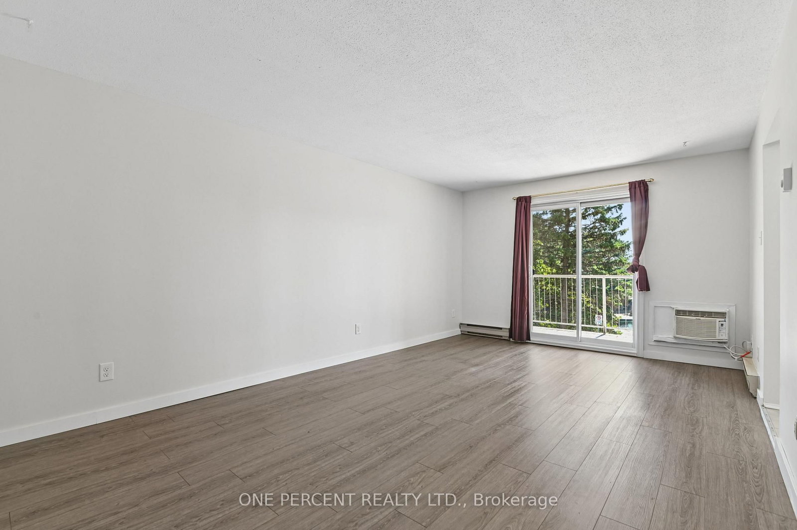 250 Brittany Drive • #204 • Ottawa, ON photo 5