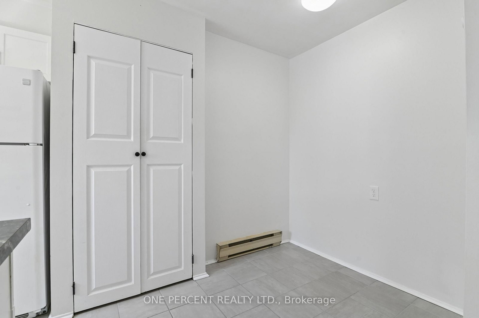 250 Brittany Drive • #204 • Ottawa, ON photo 8