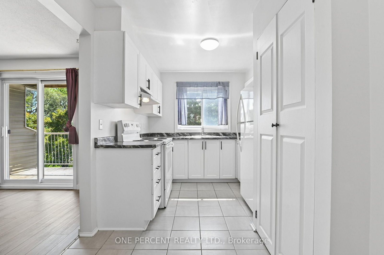 250 Brittany Drive • #204 • Ottawa, ON photo 9
