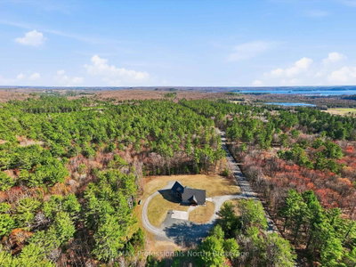 1196 Ravenscliffe Road • Huntsville, ON photo 3