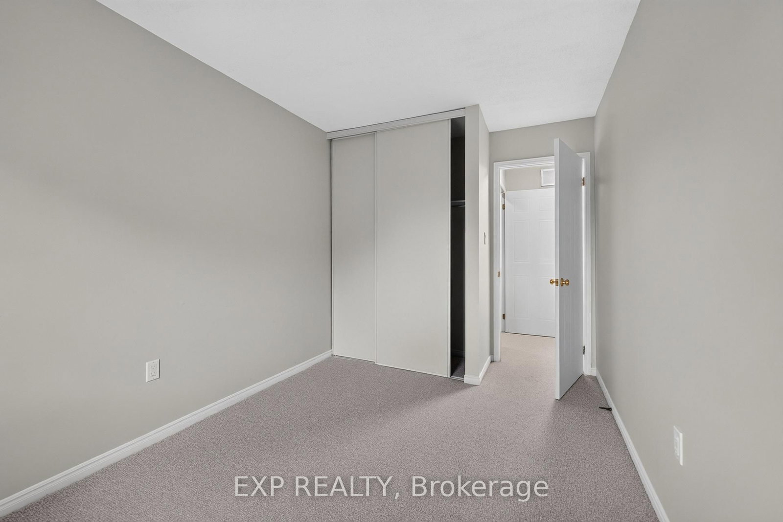 4385 Henry Avenue • Lincoln, ON photo 23