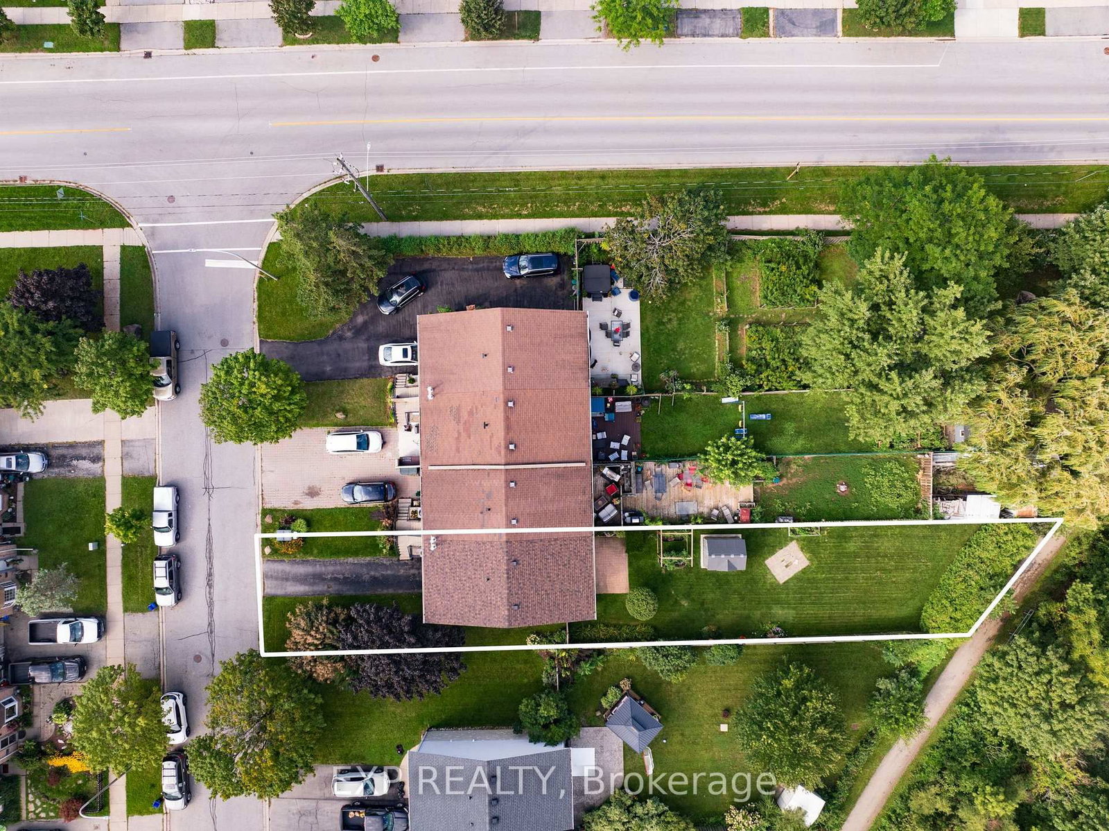 4385 Henry Avenue • Lincoln, ON photo 5