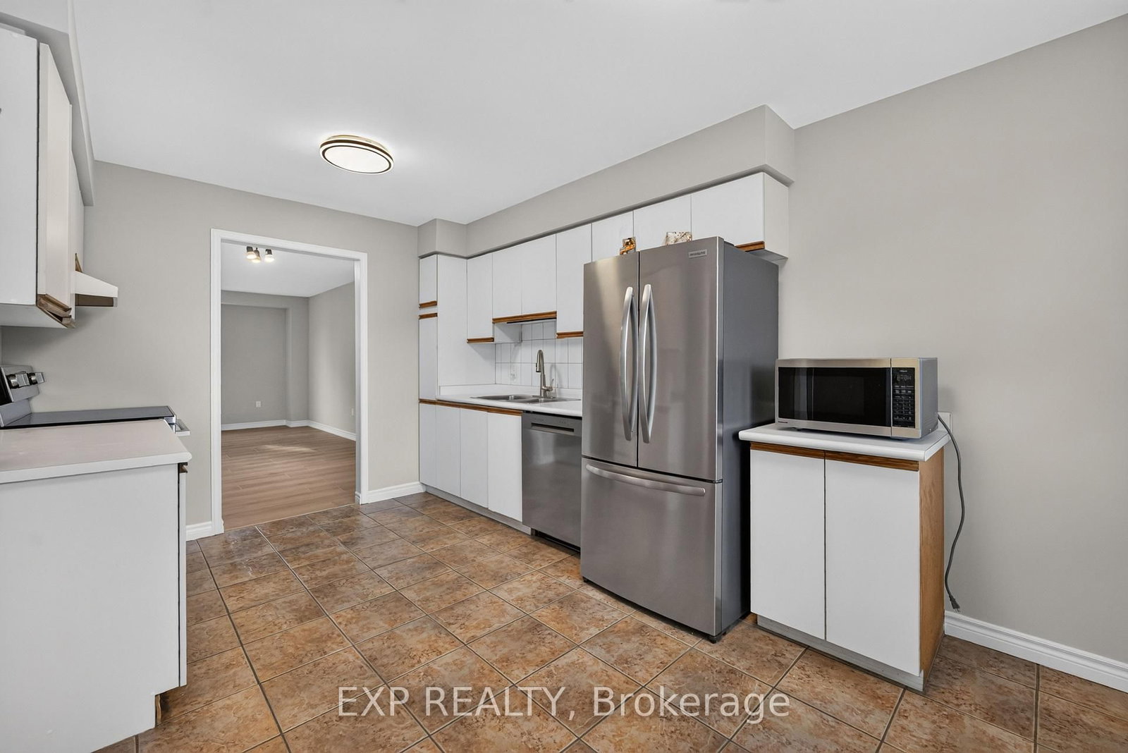 4385 Henry Avenue • Lincoln, ON photo 8