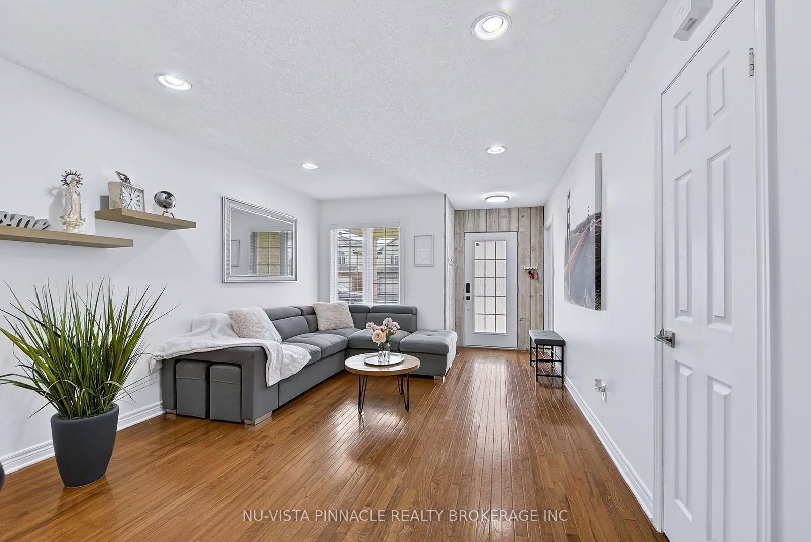 2871 Meadowgate Boulevard • London South, ON photo 10