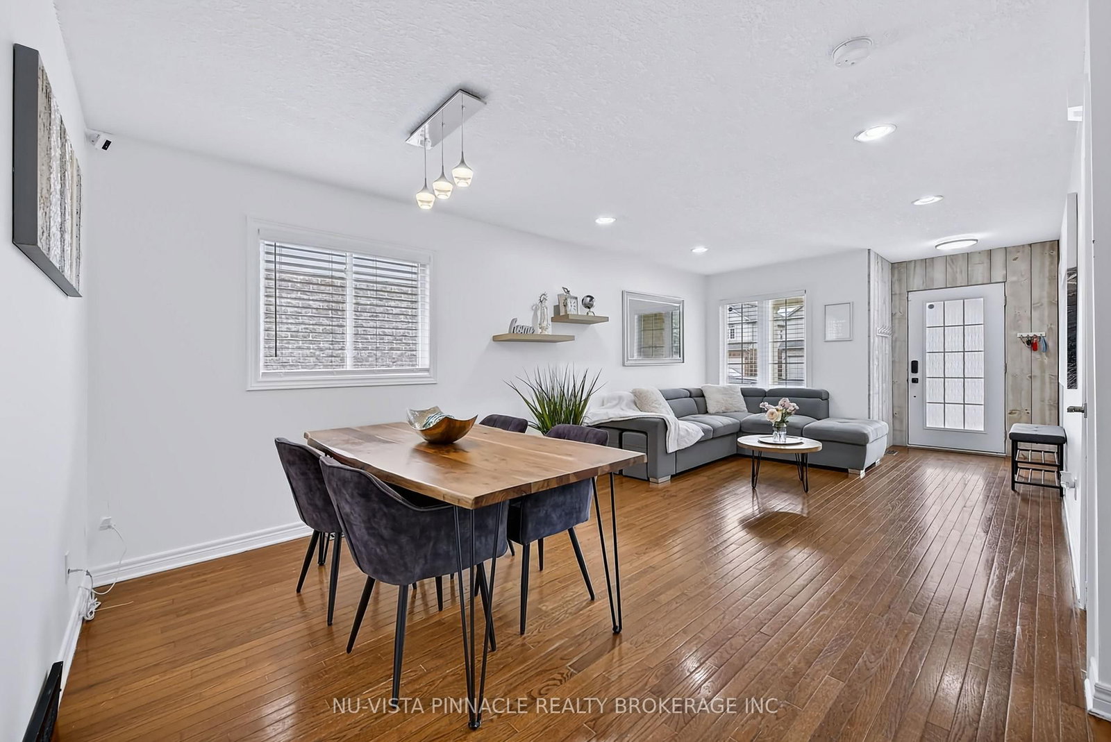2871 Meadowgate Boulevard • London South, ON photo 12