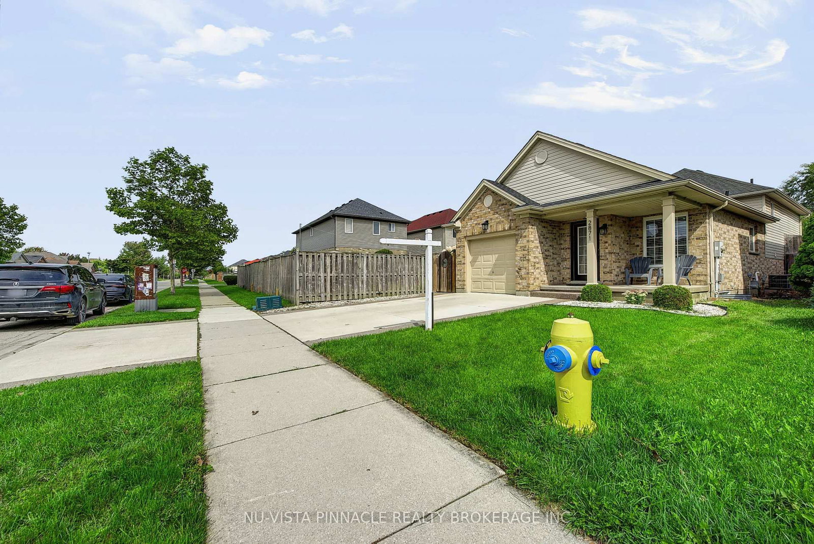 2871 Meadowgate Boulevard • London South, ON photo 3