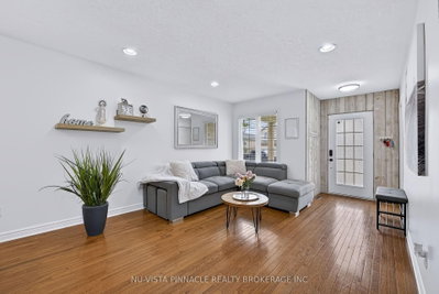 2871 Meadowgate Boulevard • London South, ON photo 9