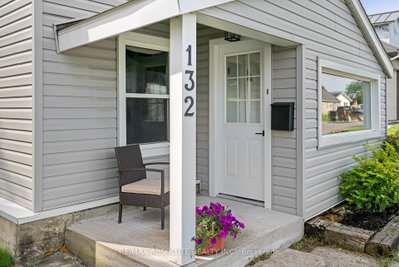 132 Edward Street S • Arnprior, ON photo 3