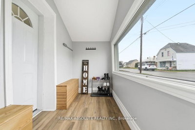 132 Edward Street S • Arnprior, ON photo 4