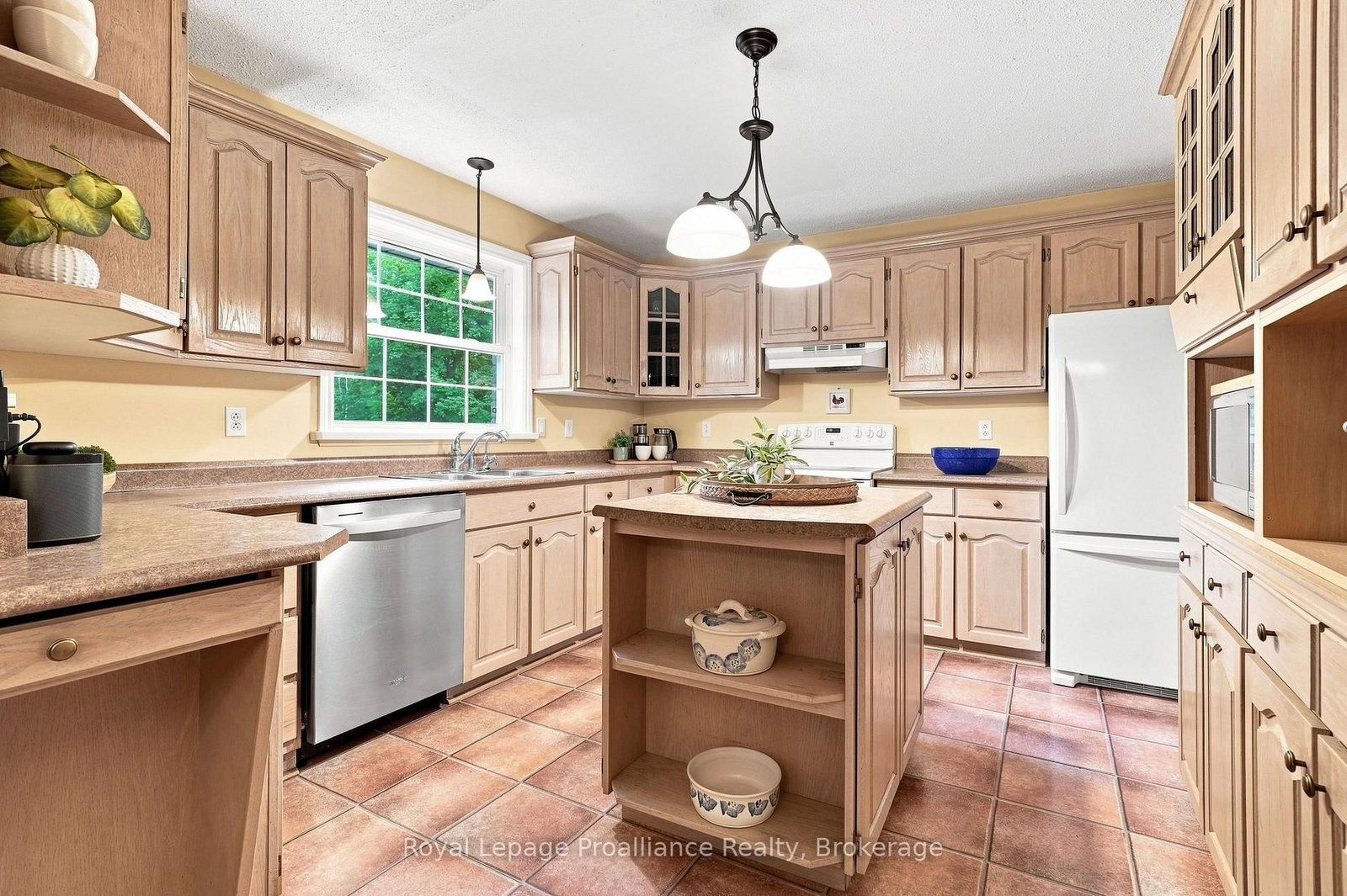 128 Murray Street • Ingleside, ON photo 15