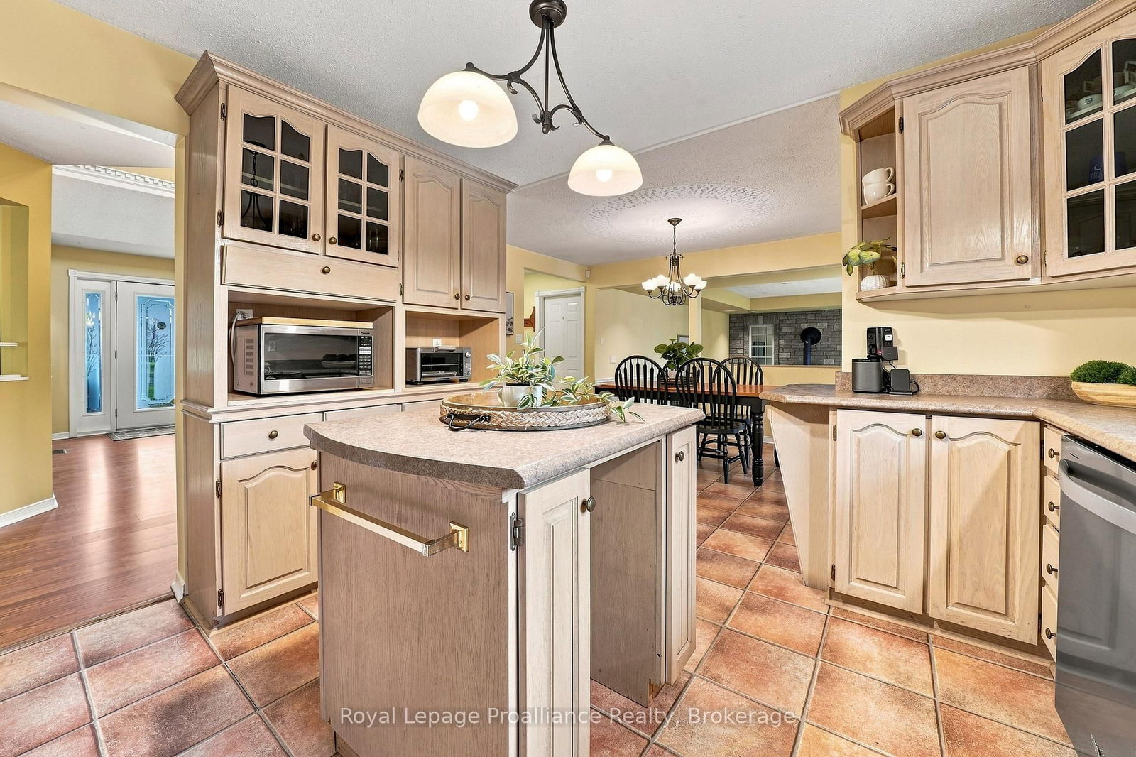 128 Murray Street • Ingleside, ON photo 17