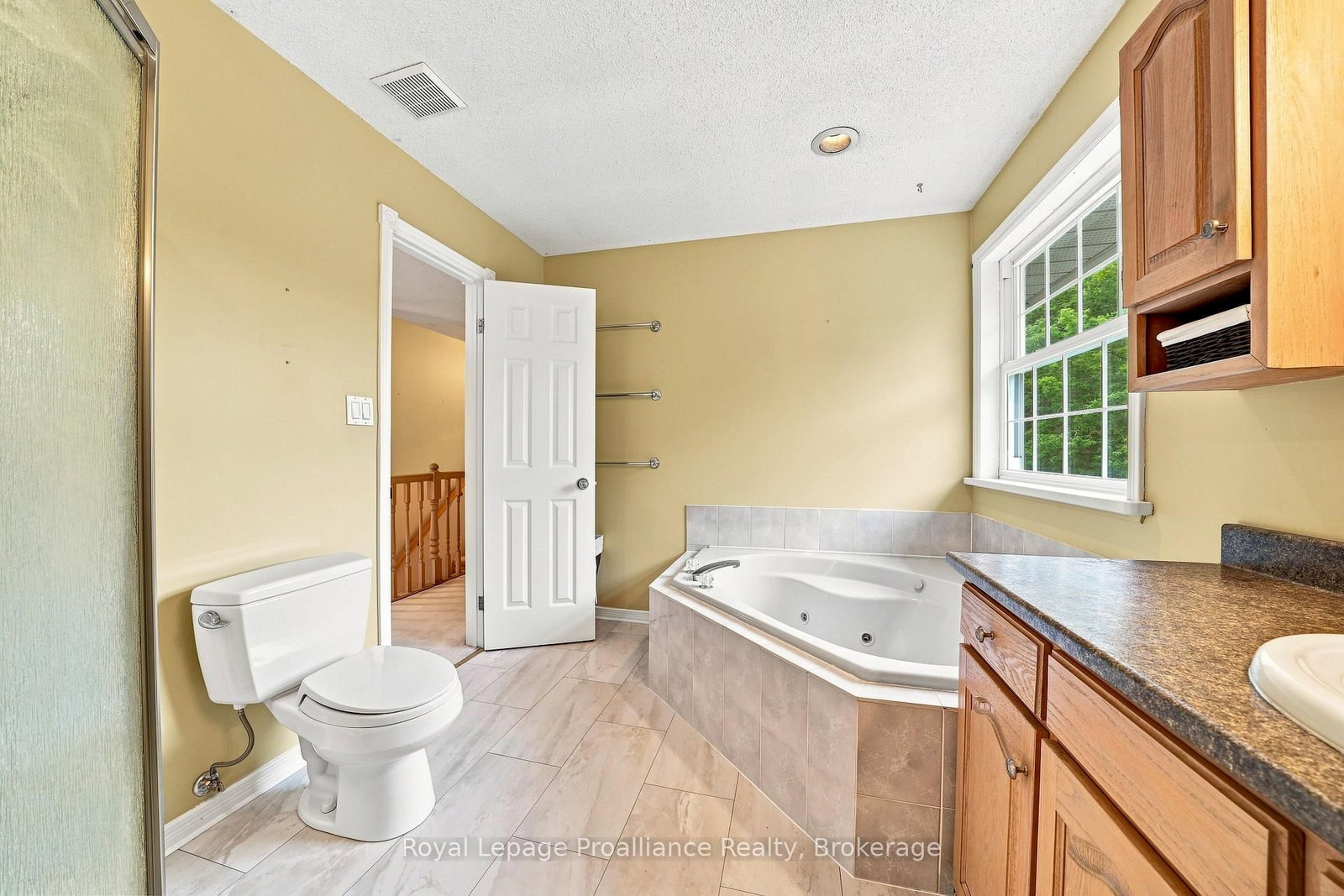 128 Murray Street • Ingleside, ON photo 36