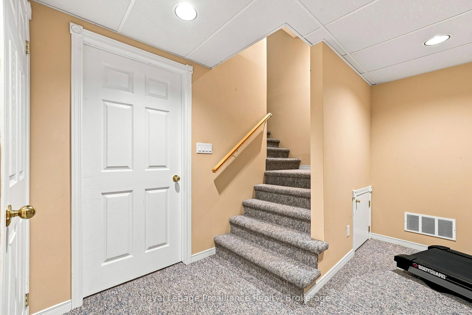 128 Murray Street • Ingleside, ON photo 41