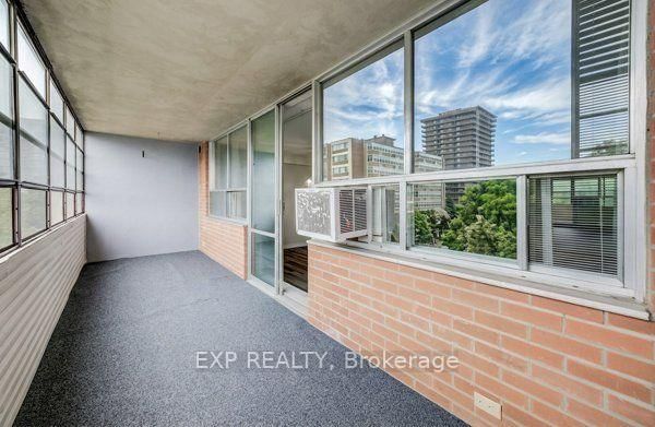 65 Westmount Road N • #412 • Waterloo, ON photo 17