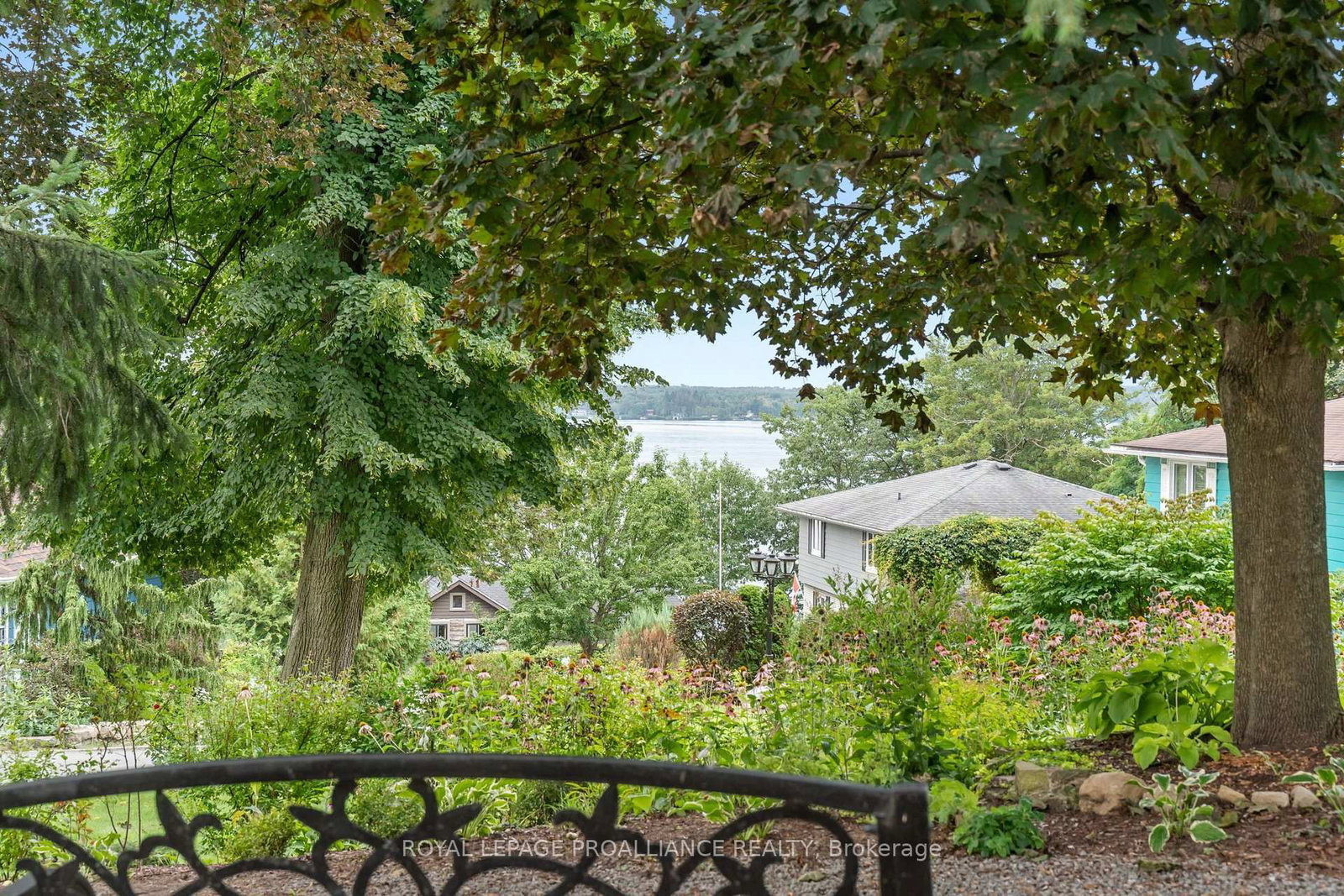 5 Rockcliffe Road • Brockville, ON photo 40