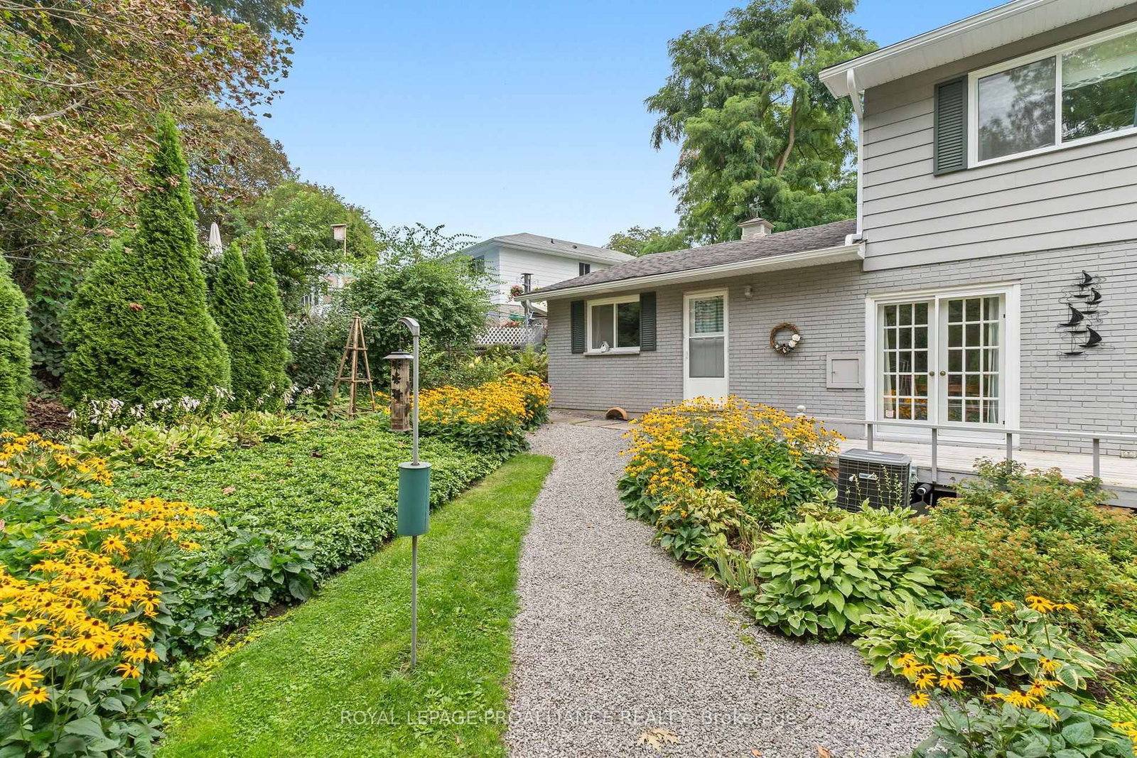 5 Rockcliffe Road • Brockville, ON photo 44