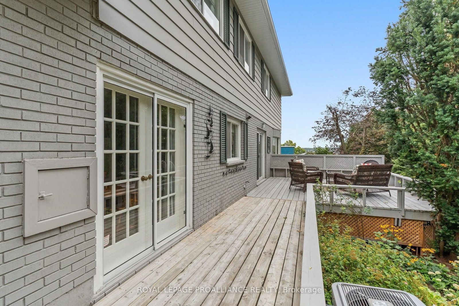 5 Rockcliffe Road • Brockville, ON photo 47