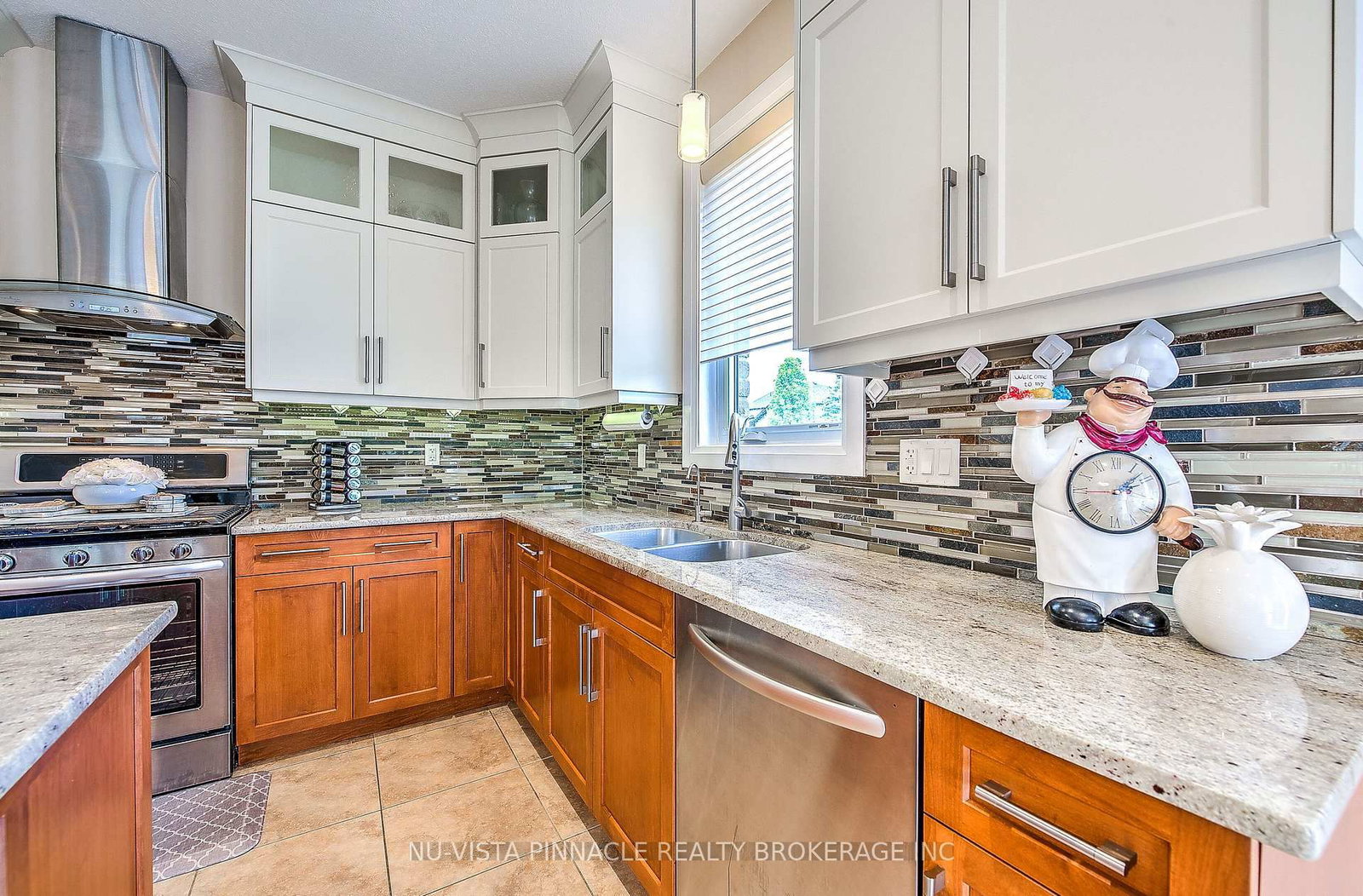 738 Hickoryridge Common • London North, ON photo 19