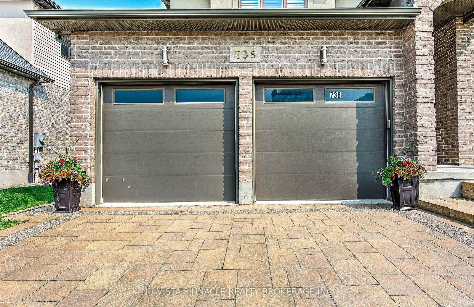 738 Hickoryridge Common • London North, ON photo 4