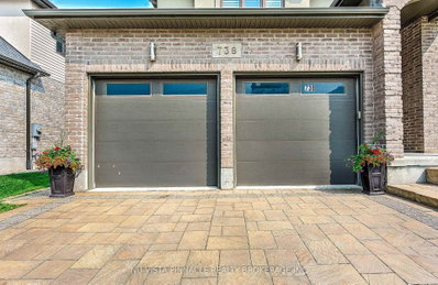 738 Hickoryridge Common • London North, ON photo 4