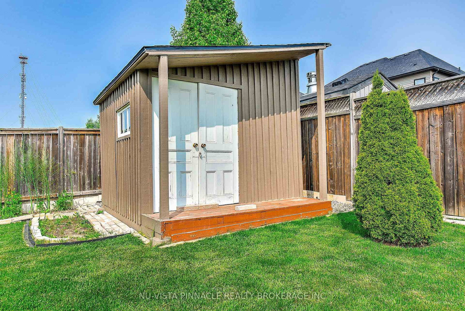 738 Hickoryridge Common • London North, ON photo 50