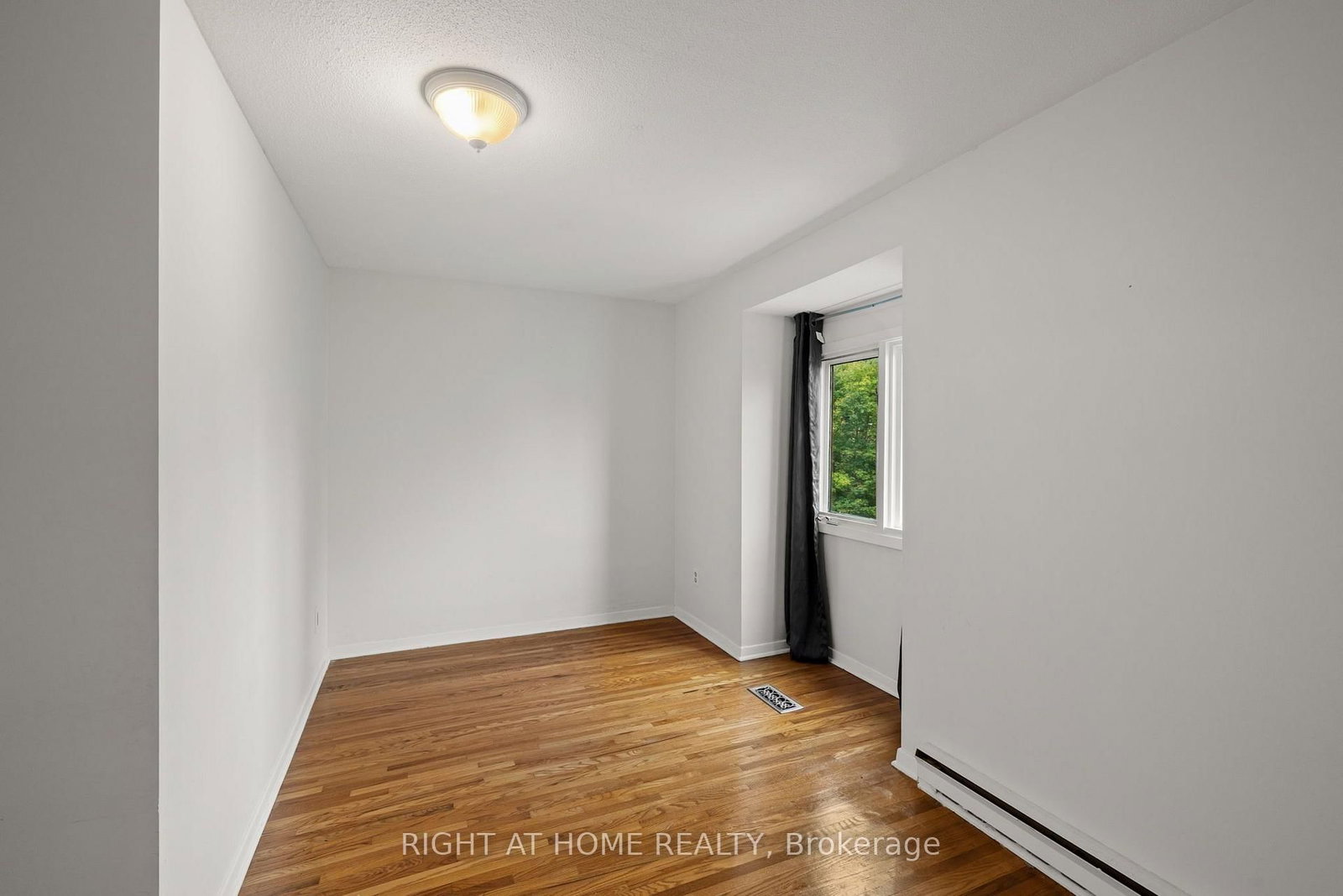 9 Marco Lane • Ottawa, ON photo 17
