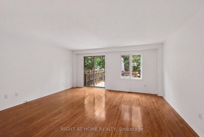 9 Marco Lane • Ottawa, ON photo 5